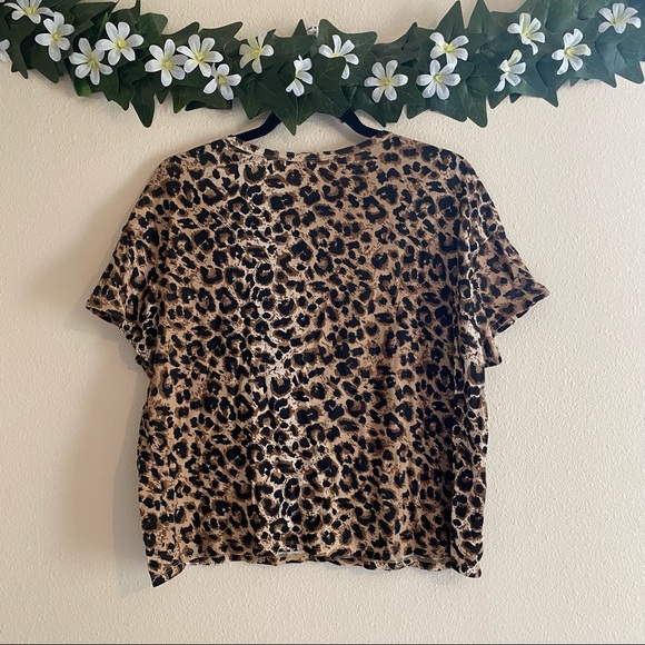 Zara Trafaluc Leopard Boxy Short Sleeve Shirt M - Picture 3 of 5